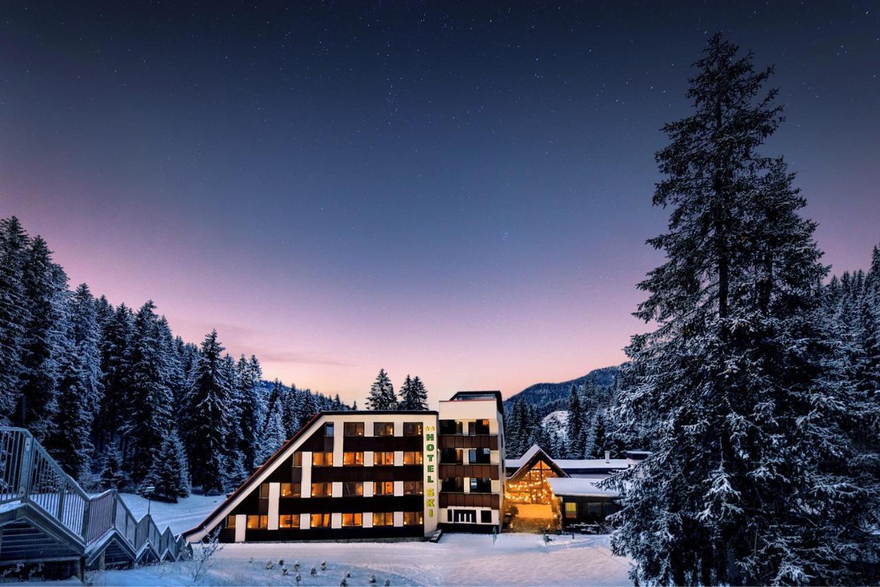 Hotel Ski Demanovska Dolina Exteriör bild